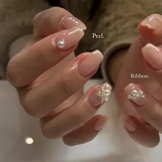 ネイル Rena colore'のネイルデザイン