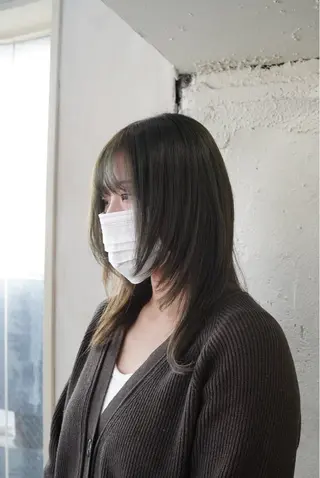 ミディアム 小顔ショート🦋 八巻ちさとのヘアスタイル