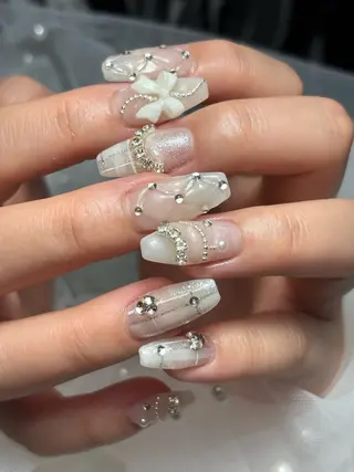 ネイル ✴︎ Delightのネイルデザイン