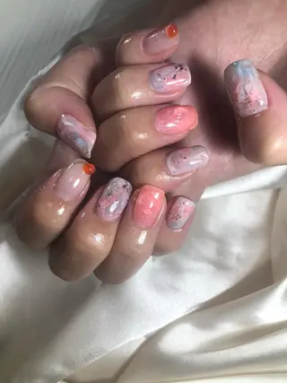 ネイル nailsalon　hue所属・小山 羽奈のネイルデザイン
