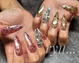 ネイル 筒井 美穂のネイルデザイン