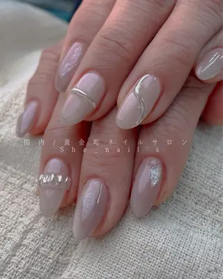 ネイル Blushオーナー Shiinaのネイルデザイン