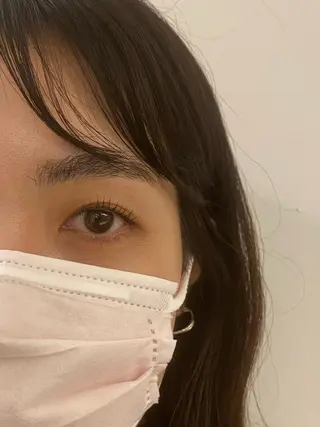 マツエク・マツパ miien(SALONVILLAGE内)所属・MOE /渋谷・明治神宮前のマツエク・マツパデザイン