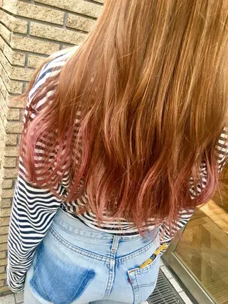 ロング カラー BEBE表参道所属・長谷川 香織のヘアスタイル