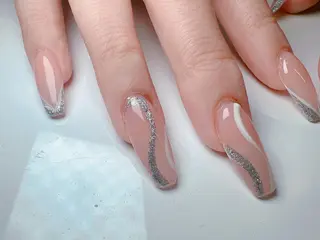 ネイル Nail Salon L'arc所属・💊大阪/心斎橋 moni🧠のネイルデザイン
