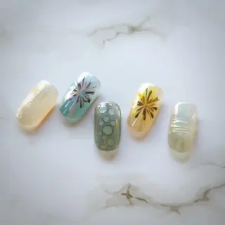 ネイル ナリタ・ マミのネイルデザイン