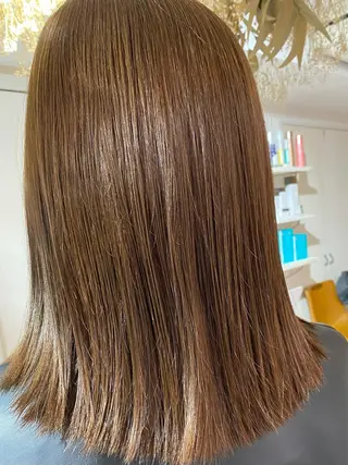 カラー 木戸 愛美のヘアスタイル