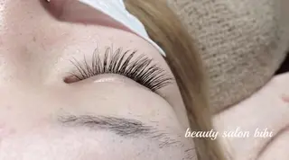 マツエク・マツパ 美容室 美美所属・髙坂 友香のエステ・リラクイメージ