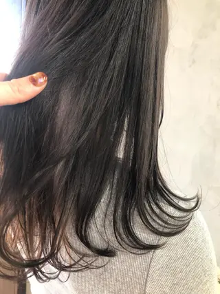 ロング 遠藤 眞実のヘアスタイル