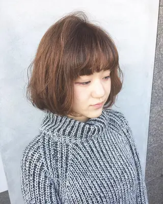 ミディアム ture by gladのヘアスタイル
