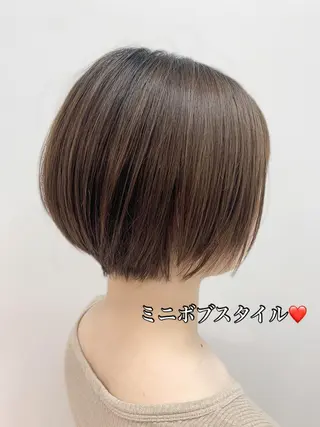 ショート カラー ボブ、縮毛矯正👑 心斎橋/高城涼也のヘアスタイル