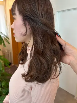 ミディアム レイヤーカット/ 透明感カラーmikuのヘアスタイル