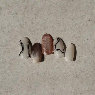 ネイル Y Harunaのネイルデザイン