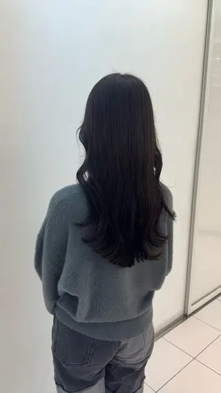 ロング カラー い な み ま なのヘアスタイル