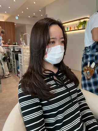 セミロング カラー 韓国レイヤー🇰🇷 韓国研修◎渋谷カイトのヘアスタイル