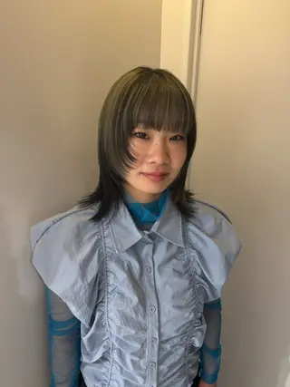 ミディアム 中澤 眸乃のヘアスタイル