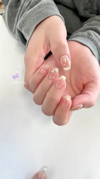 ネイル Me d'eau所属・Me d'eau Rinaのネイルデザイン