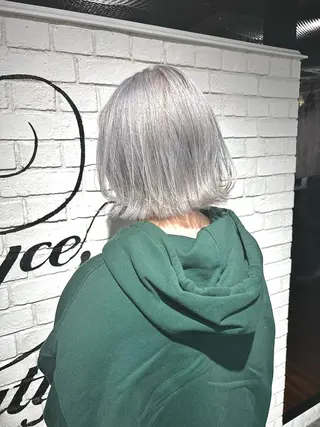 ミディアム カラー umber royce所属・SEKIMOTO IBUKIのヘアスタイル