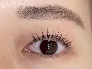 マツエク・マツパ Ravicils【ラヴィシル】所属・宮永あゆ まつげパーマ/美眉のマツエク・マツパデザイン