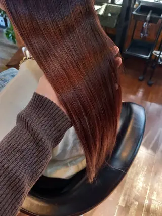 ロング 飯田 仁美のヘアスタイル