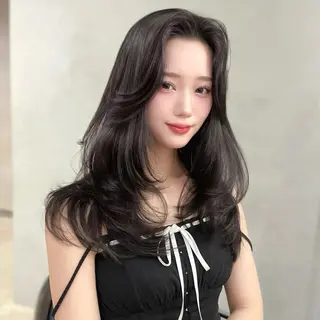 ミディアム カラー モテ韓国ヘア/ レイヤー🤍RIKAのヘアスタイル