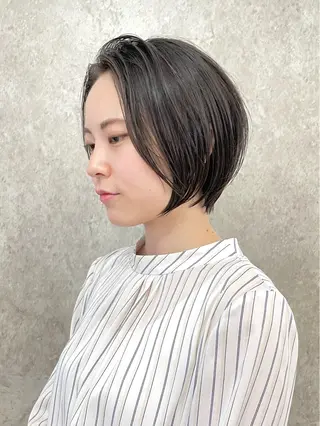 ショート ⭐ハイトーンブリーチ ミルクティーピンクのヘアスタイル