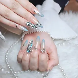 ネイル 🌈Yun nail hyejin💋のネイルデザイン