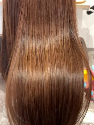 ロング カラー 大谷 杏菜のヘアスタイル