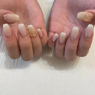 ネイル カメレオン京橋🌻 草葉由佳のネイルデザイン