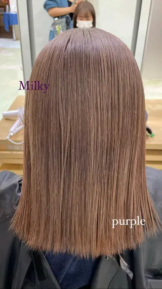 カラー 🎀ボブ＋ハイトーン シュカ👶🏻のヘアスタイル