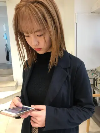 ミディアム カラー 🇰🇷カルマパーマ kaito🇰🇷のヘアスタイル