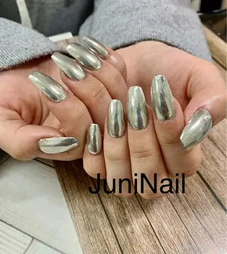 ネイル JuniNail 주니네일🇰🇷suのネイルデザイン