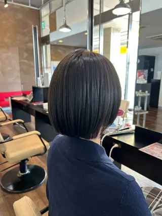 ショート カラー STYLE皆実店所属・黒岩 宏希のヘアスタイル