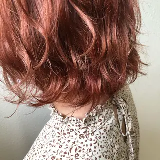 ミディアム カラー ayano / 透明感・くすみカラーのヘアスタイル