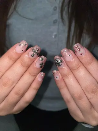 ネイル GO TODAY 吉祥寺Glint所属・うの 韓国ﾈｲﾙ໒꒱⋆⭒˚のネイルデザイン