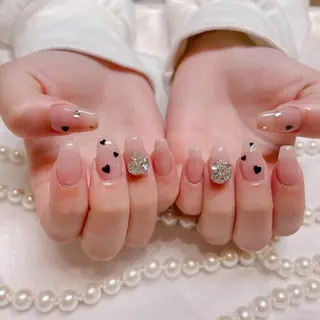 ネイル Raviy イオンモール成田店所属・菅谷 百花のネイルデザイン