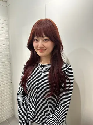 ロング レイヤーカット‎🤍 /ともえ🤎🧸のヘアスタイル