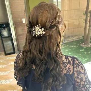 ロング ヘアアレンジ ブリーチなしベージュ /ヘアセット/ミユのヘアスタイル