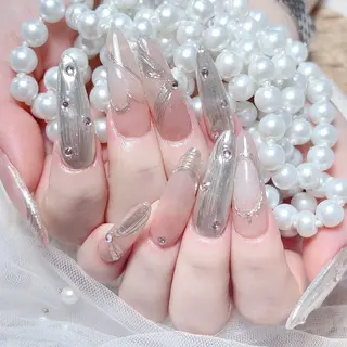 ネイル M🌷nail 長さだし専門店のネイルデザイン