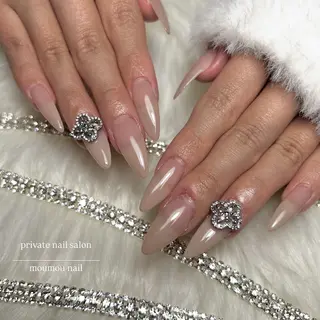 ネイル moumou nailのネイルデザイン