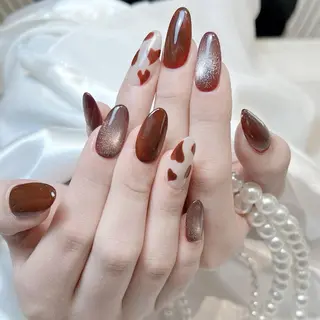 ネイル RAFFINE 月🦋🩵のネイルデザイン