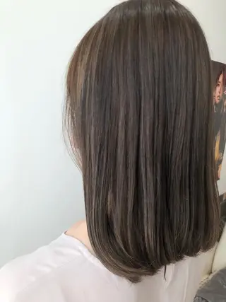 ミディアム カラー 縮毛矯正/酸性 おかにわみりのヘアスタイル
