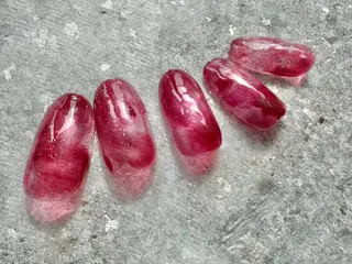 ネイル 黒須莉奈 IRYのネイルデザイン