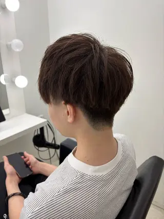 ショート カラー メンズ 林 沙弥のヘアスタイル