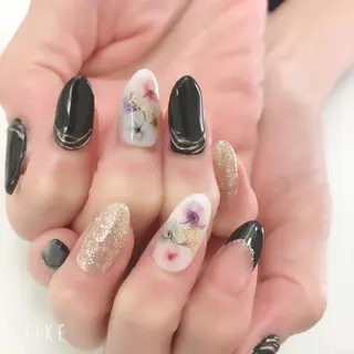 ネイル Azulsou 廣川愛のネイルデザイン