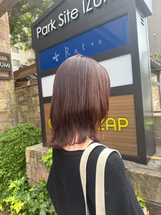ミディアム カラー 西出 茉燦のヘアスタイル