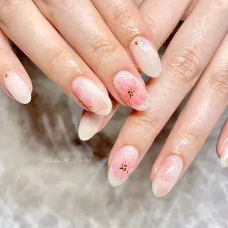 ネイル Nail salon MEGUMIのネイルデザイン