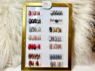 ネイル Queennail 北堀江megumiのネイルデザイン