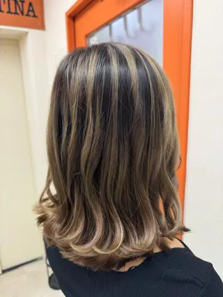 カラー Eternal by MATINA所属・安田 吉宏のヘアスタイル