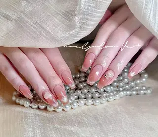 ネイル ✨Nailsalon Vi+✨のネイルデザイン